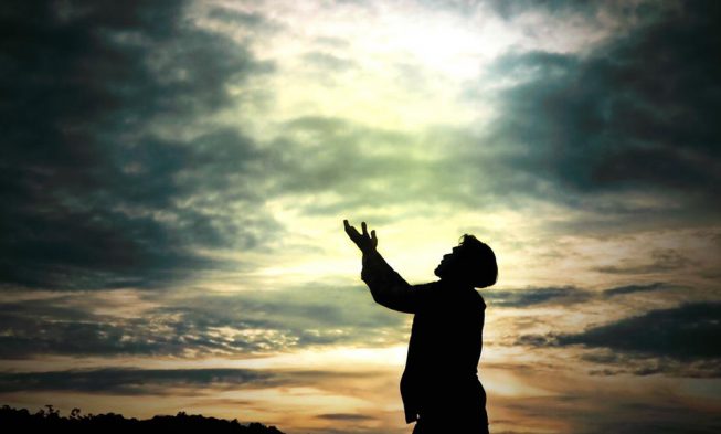 Oração que agrada a Deus – Daniel 6:10 img
